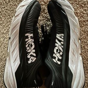 Hoka One One Bondi 7
